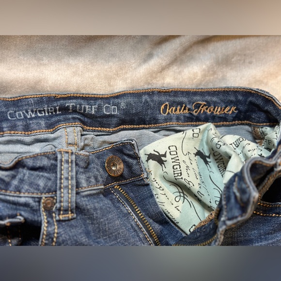 Cowgirl Tuff Oasis Trouser embroidered cactus cowboy designs - Picture 5 of 5